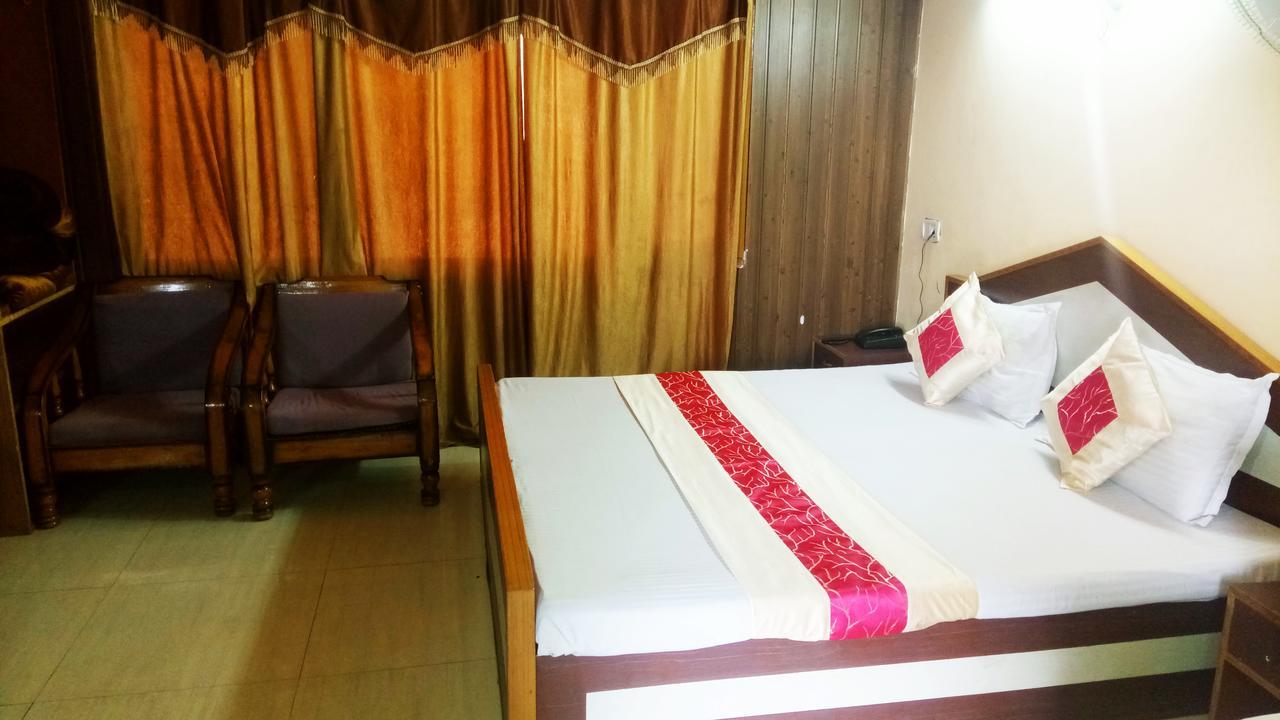 Hôtel Royal View à Shimla Extérieur photo